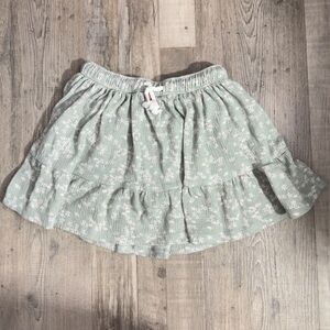 Carters Girls Skort Size 6 6X Green Floral Skirt Shorts Built In Shorts Cute